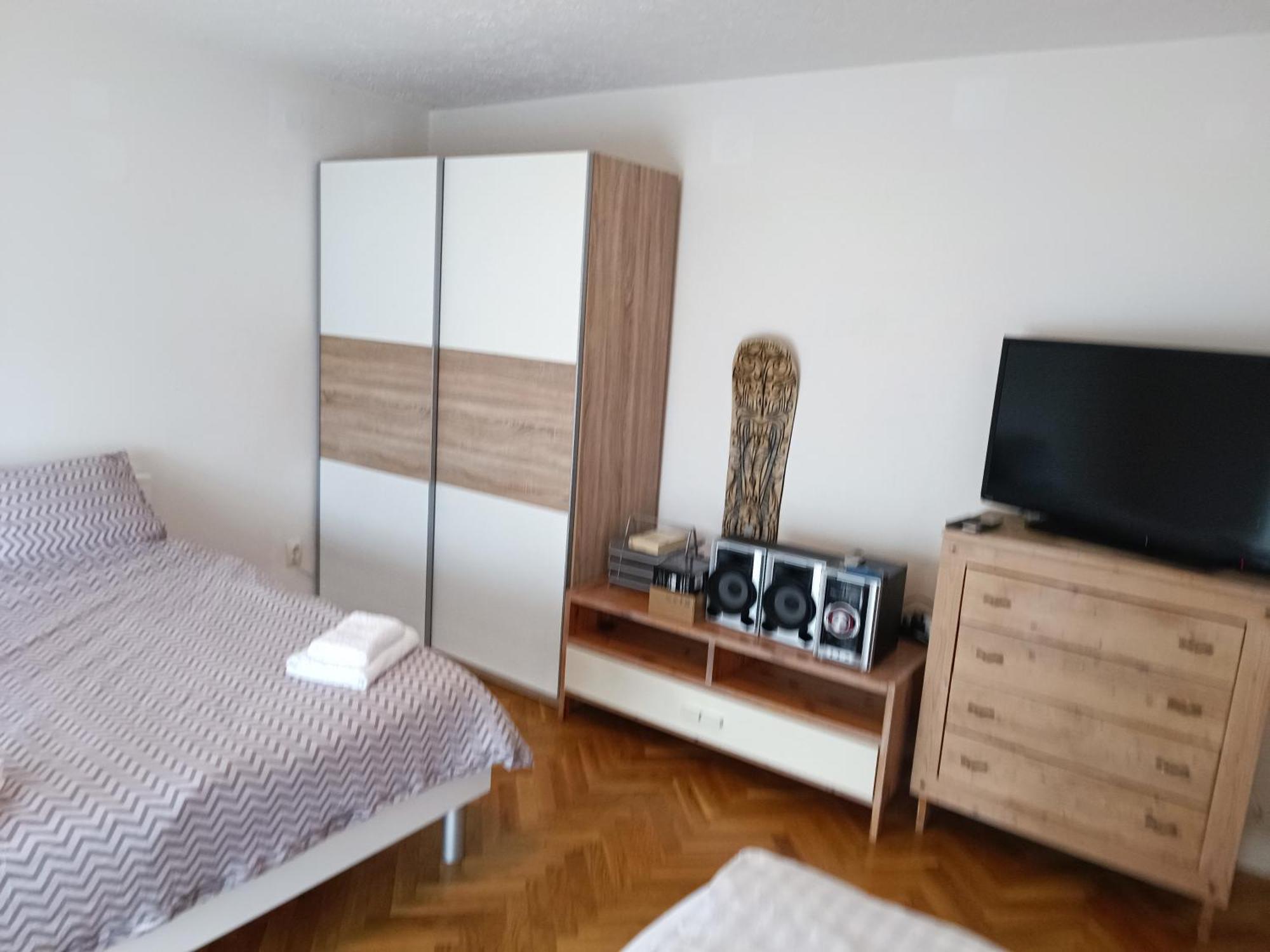 Appartement Luka à Zagreb Extérieur photo