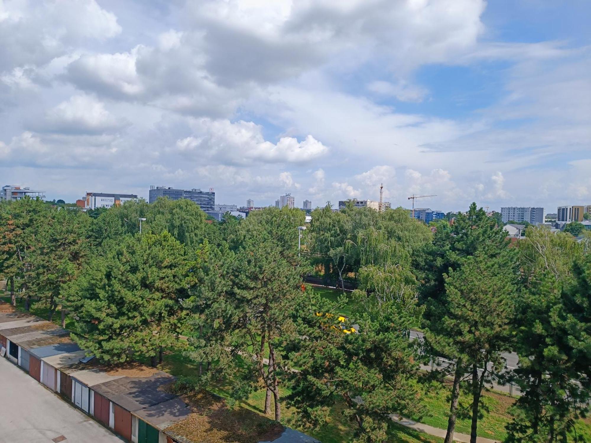 Appartement Luka à Zagreb Extérieur photo